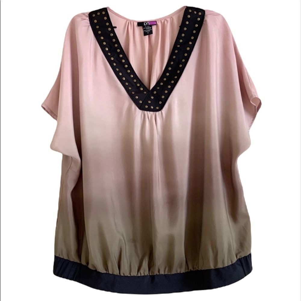 NWOT LYS Radient Studded" Top Sz 1X